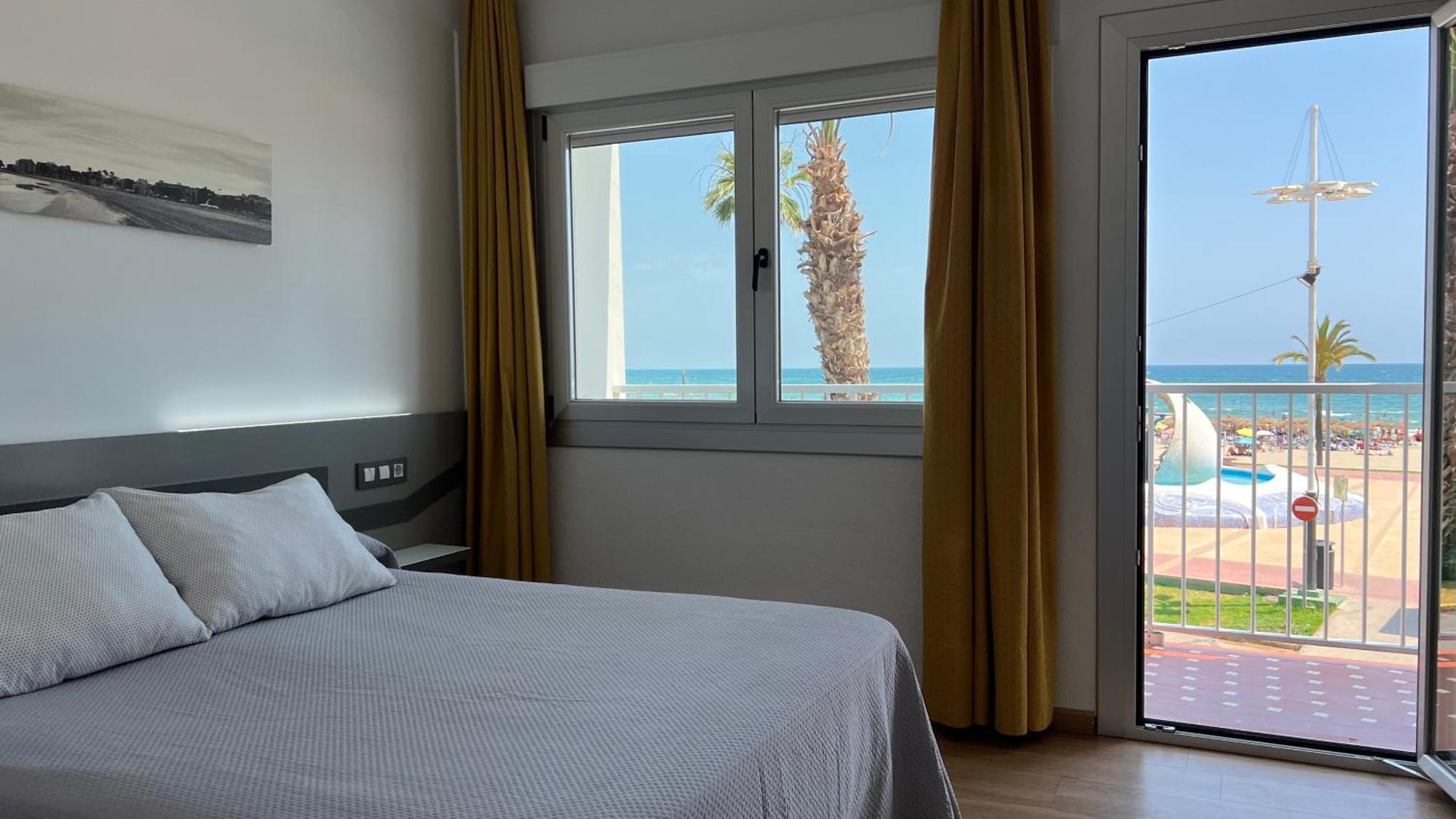 Hotel Playa Peniscola Bagian luar foto
