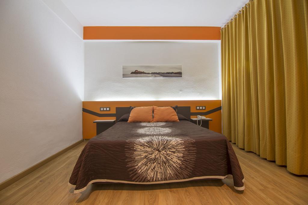 Hotel Playa Peniscola Bagian luar foto
